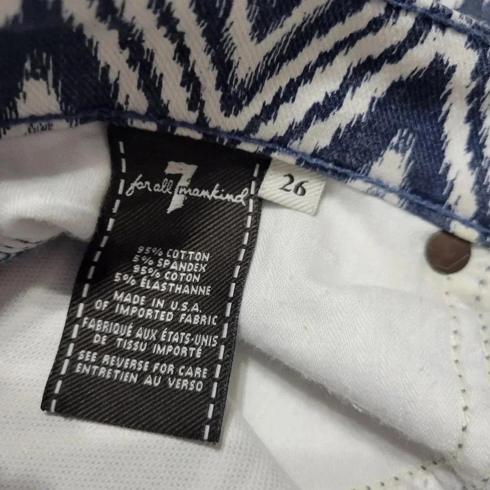 NWOT 7 For All Mankind The Cropped Skinny in Blue & White Ikat Print, Sz 26. - Picture 7 of 7